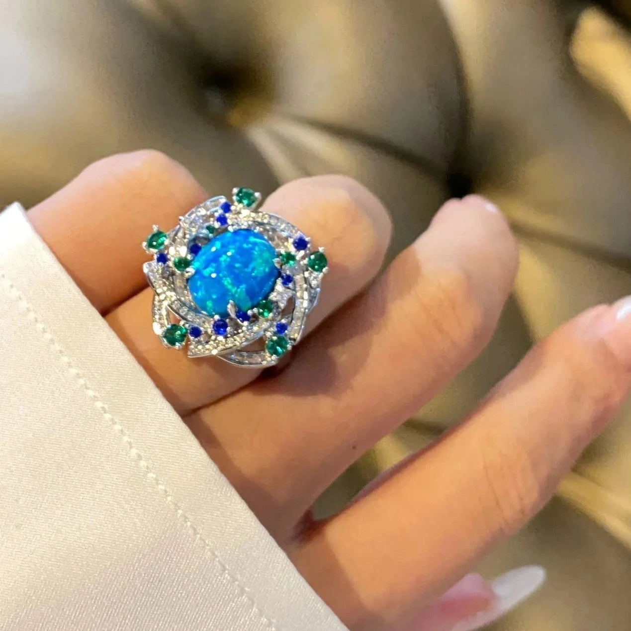 Jewelry_925Silver-Blue_Oval-prong-Opal.jpg