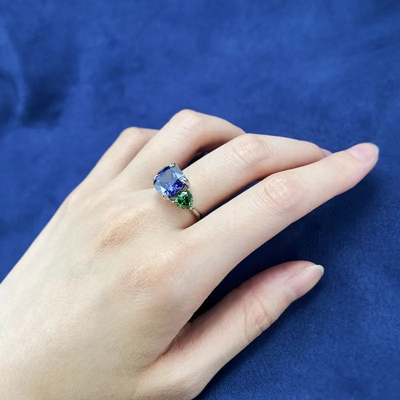 Jewelry_925Silver-Cushion-Prongsetting_topView_3666d724-9e16-41c7-84b8-389f8b484d8c.jpg