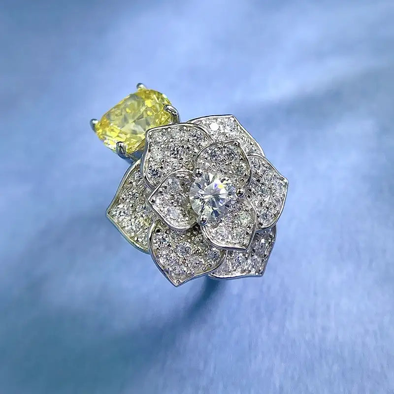 Jewelry_925Silver-Radiant-Prongsetting_topView.jpg