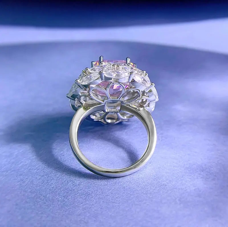 Jewelry_925Silver-Radiant_Prongsetting-sideView_3b182373-f263-4e5c-958e-2207b18b9ee0.jpg