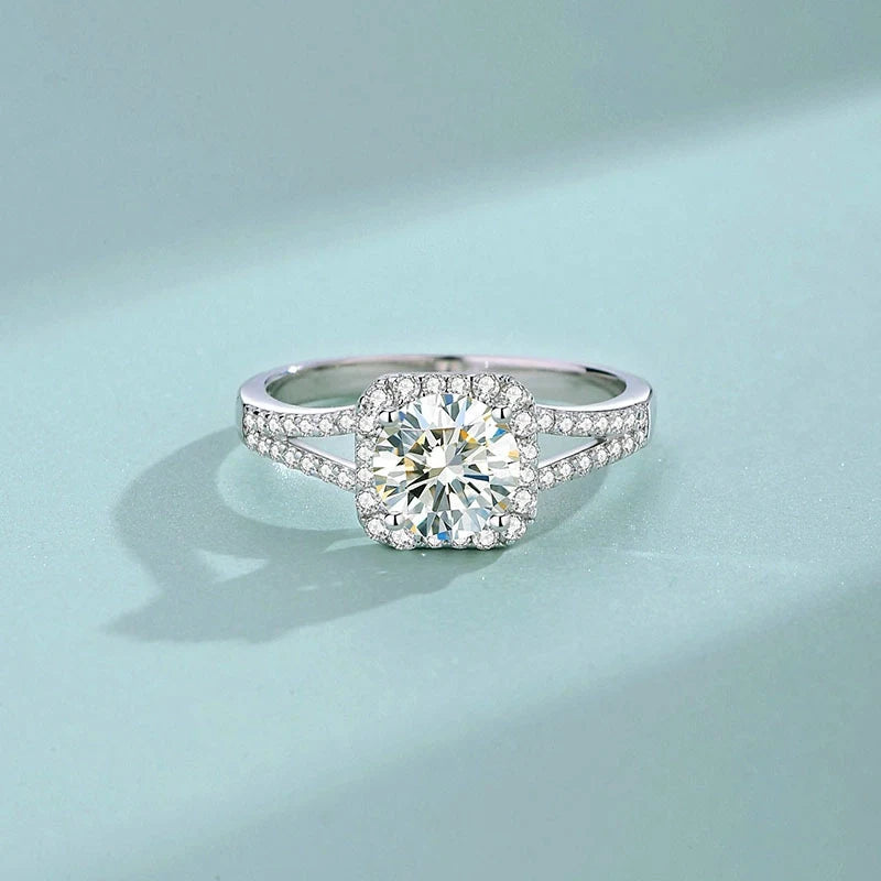 Jewelry_925Silver-Round-Prongsetting-sideView_91e999c1-d7c8-4e7e-91ec-36fb750e084b.jpg