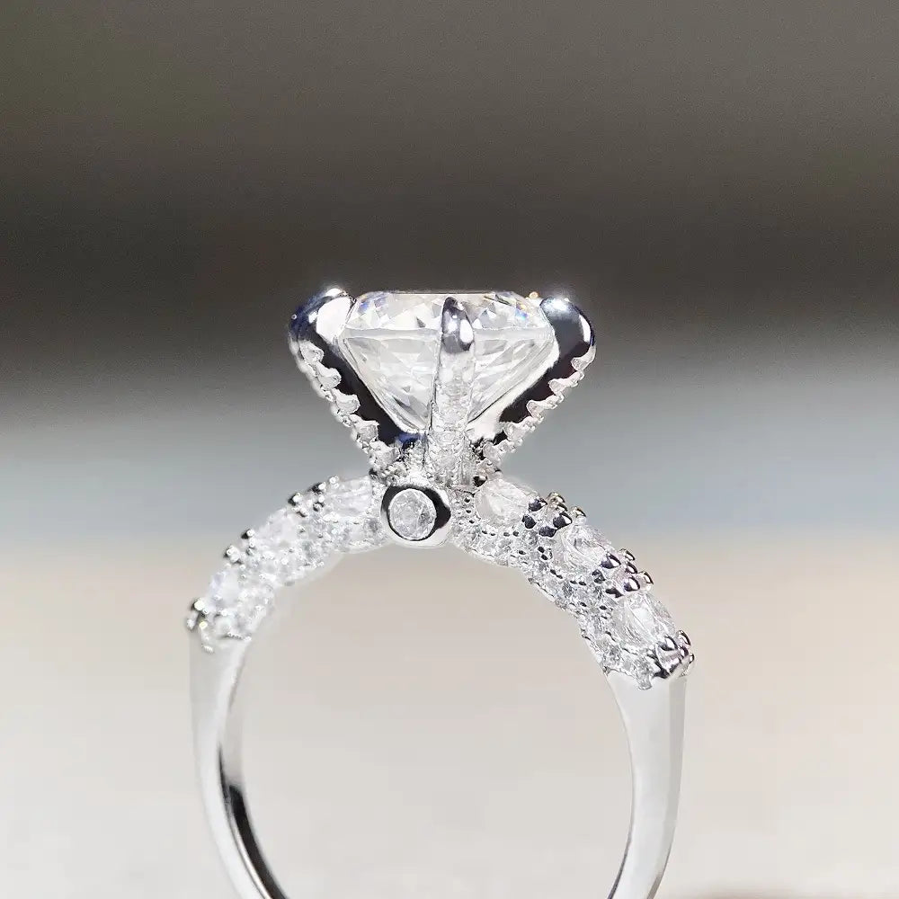 Jewelry_925Silver-Round-Prongsetting-sideView_ad8b9114-5d79-4631-b152-51ebd9512eec.jpg