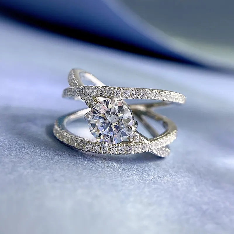 Jewelry_925Silver-Round_Prongsetting-FrontView_f7462e1c-76c2-41fe-bc1e-271a906f814a.jpg