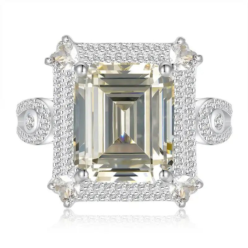 Jewelry_925Silver-white-Emerald-Prongsetting-FrontView_7c6b407c-e034-4672-8d3b-212f51ca801b.jpg