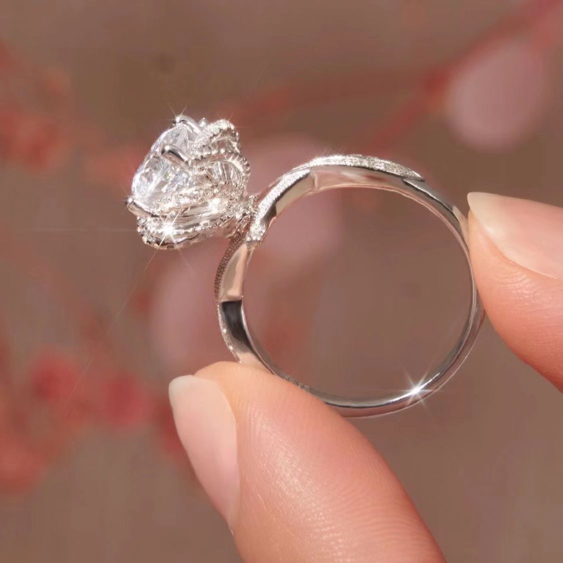 Jewelryay-925silver-Round-prong-moissanite-frontview_c9bf64b2-df0b-47ec-8921-3d94d1cdd74b.png