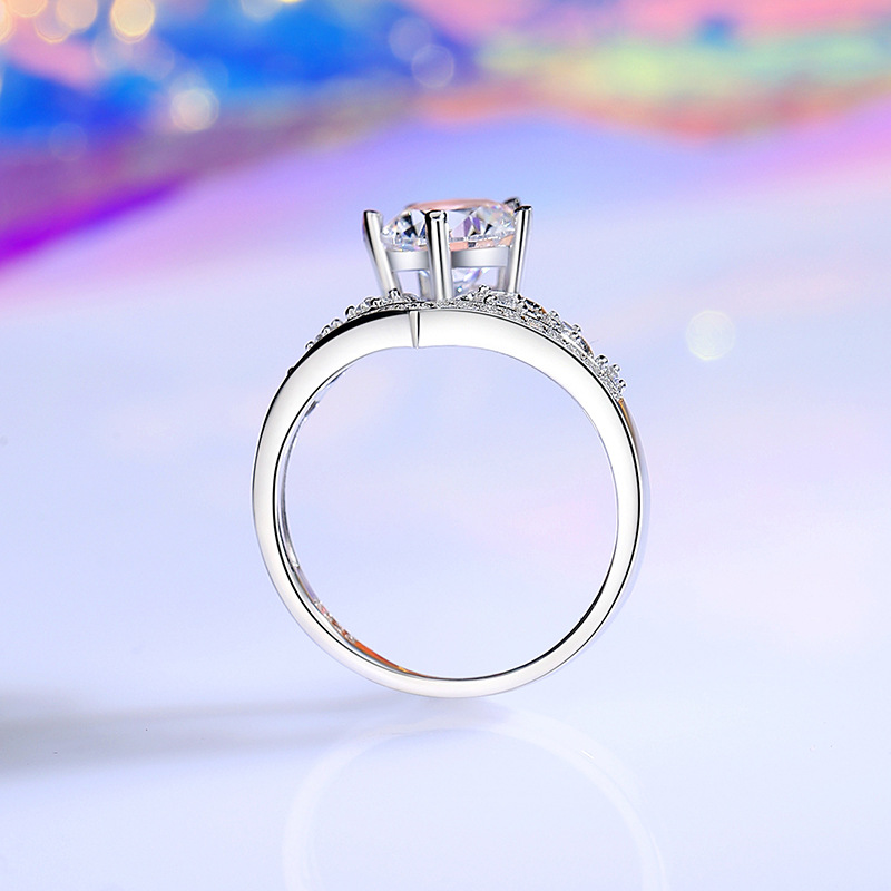 Crown - shaped Engagement Ring