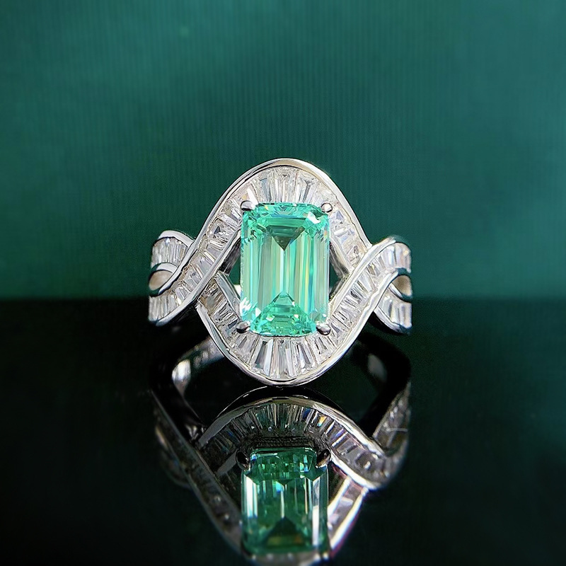 Twisted Halo Gem Ring