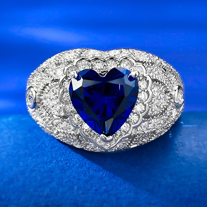 Jewelryay_925Silver_blue_heart_prong_HighCarbonDiamond_IceFlowerCut_frontview_29c06a10-4a61-4ab3-ad04-123a1706839a.png