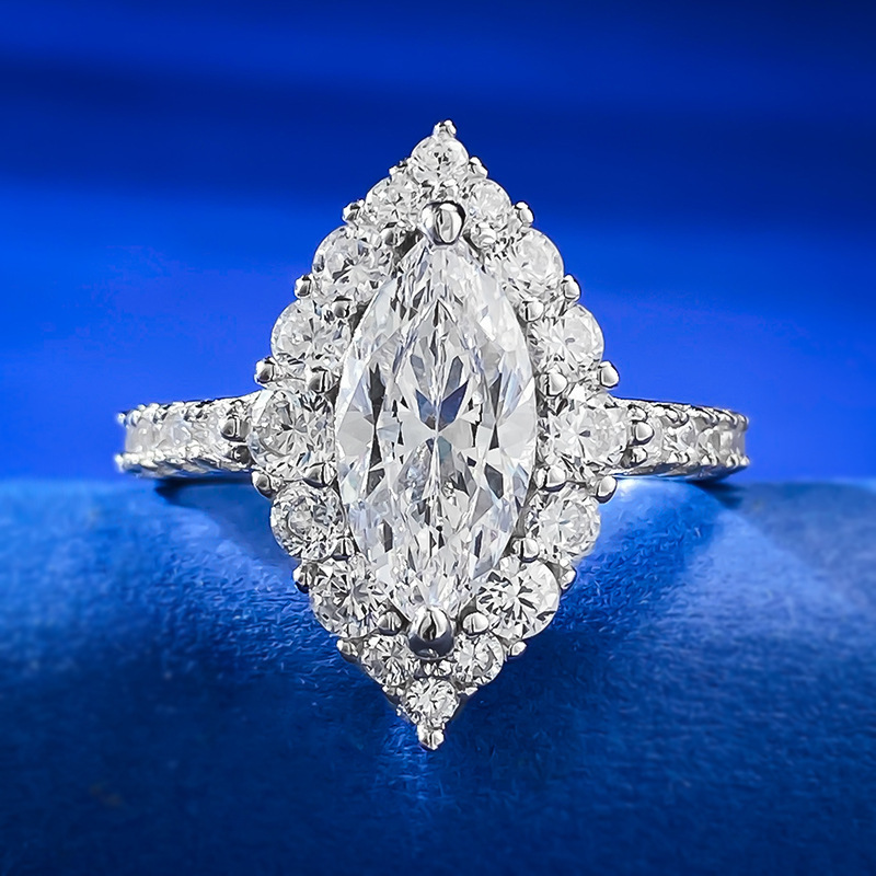 Oval Diamond Engagement Ring