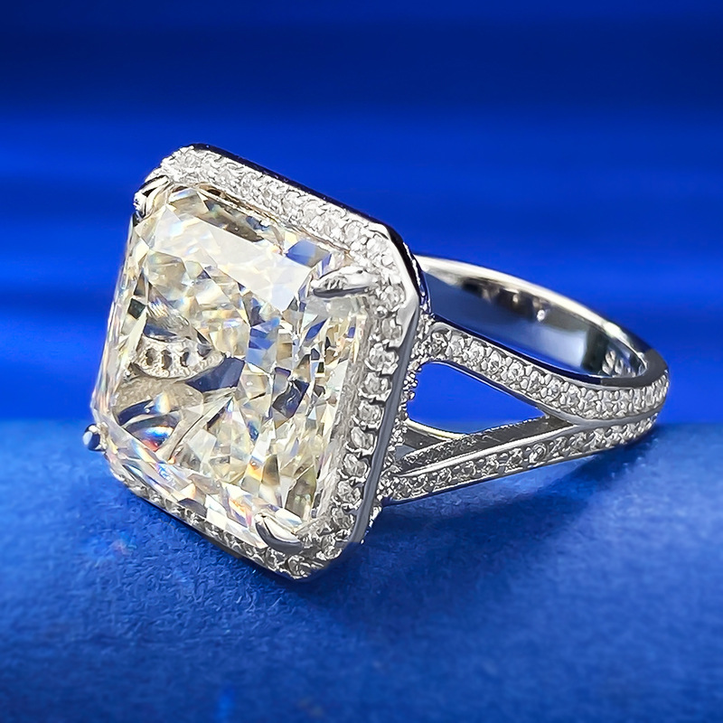 Jewelryay_925silver-Clear_Square-prong-Highcarbondiamond-IceFlowerCut-frontview_a622a9e2-3a12-4f2a-b4b2-a0dc8748873f.png