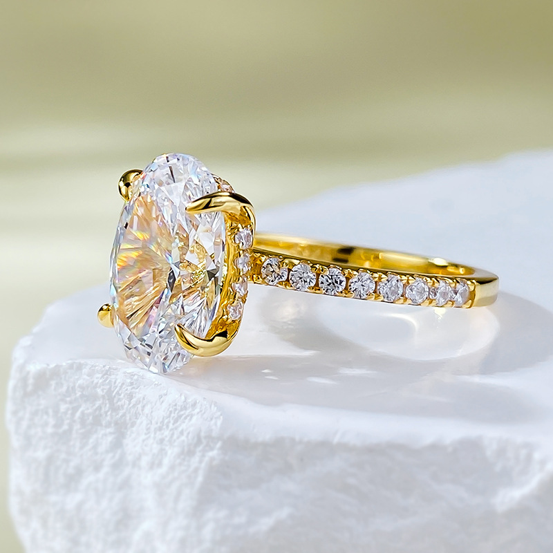 Jewelryay_925silver-White-Oval-prong-HighCarbonDiamond-IceFlowerCut-frontview_320e892a-0280-4442-aba0-7ffbf2acebf4.png
