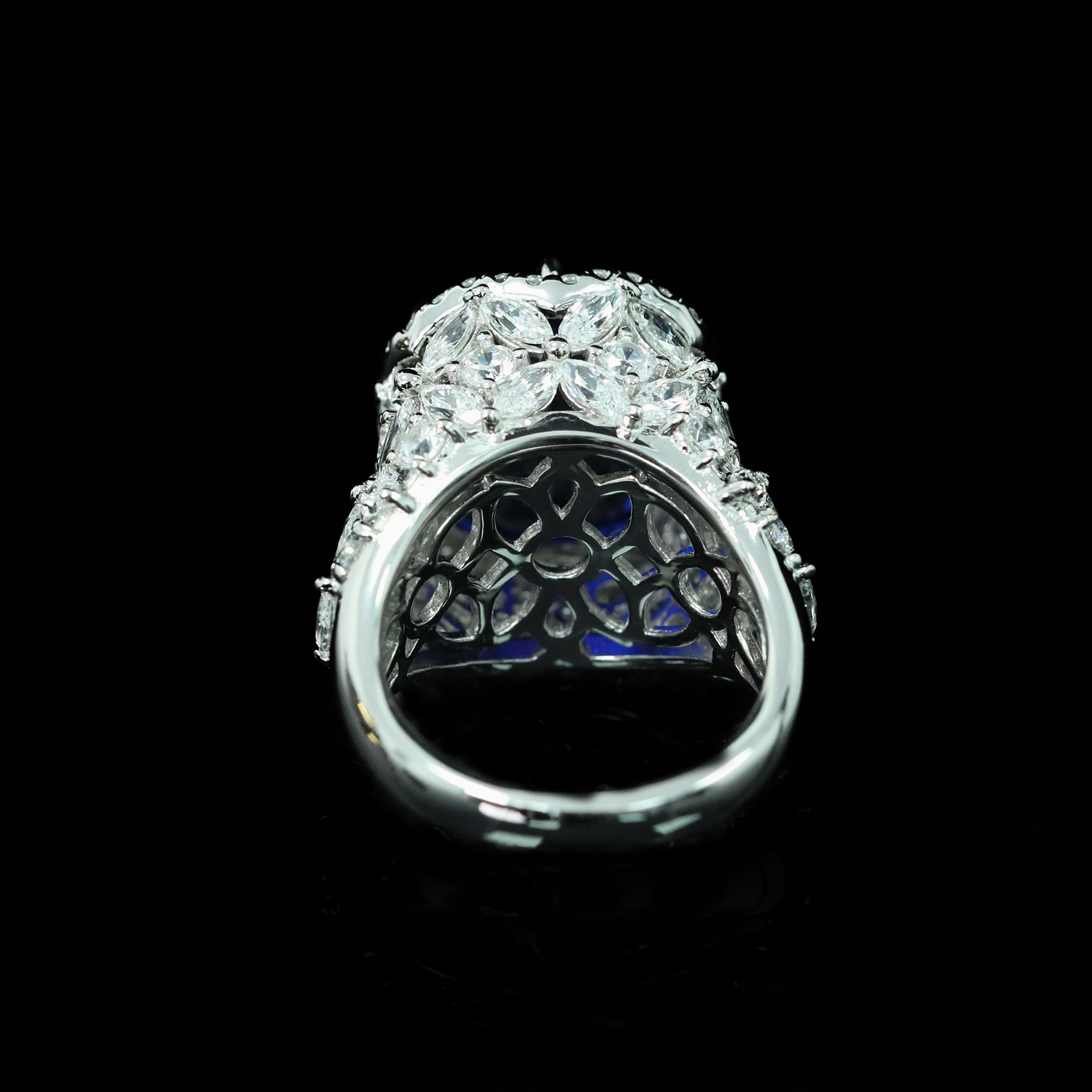Layered cluster cocktail ring