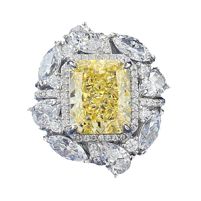 Multi - cut halo statement ring