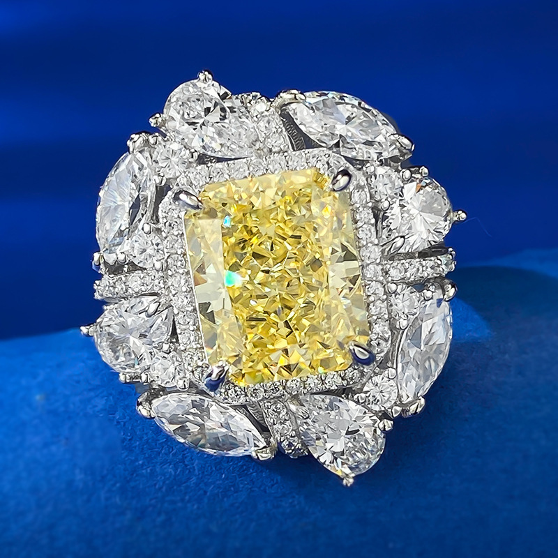 Jewelryay_925silver_yellow_Oval-prong-HighCarbonDiamond_IceFlowerCut-topview_71e6a290-2d50-49d8-b1f7-5594f2f10de9.png