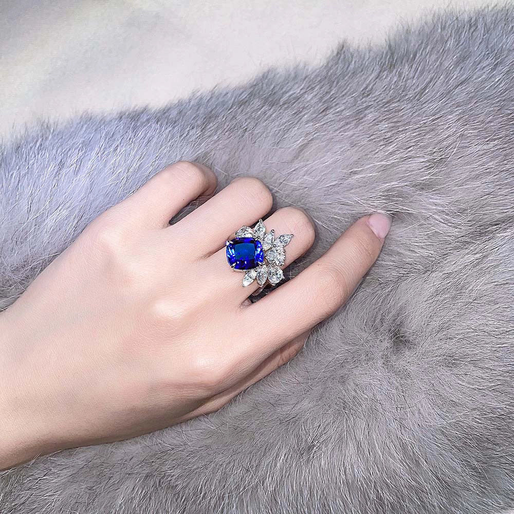 Cushion - gem floral ring