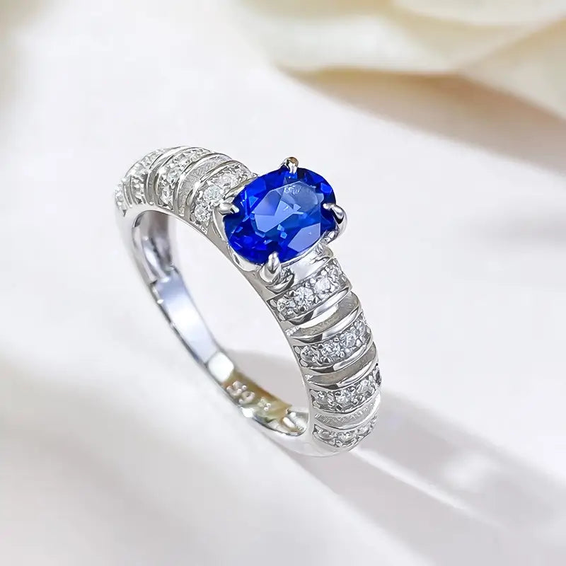 Oval gem banded ring