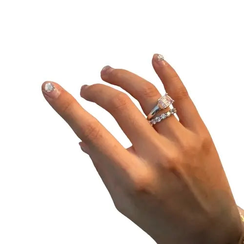 jewelry-925silver_Radiant-prong_HighCarbonDiamond-IceFlowerCut_sideview_3c9be1e1-7d2c-41c1-8fb7-d6736097b7ed.jpg