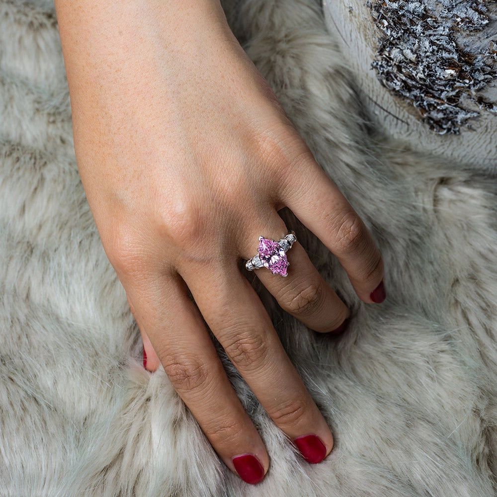 jewelry_3ct-925silver-Pink-Marquise-prong-HighCarbonDiamond-IceFlowerCut-topview.jpg