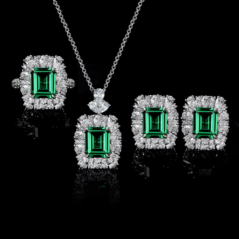 jewelry_4ct-925silver-Green-Emerald-prong-HighCarbonDiamond.jpg