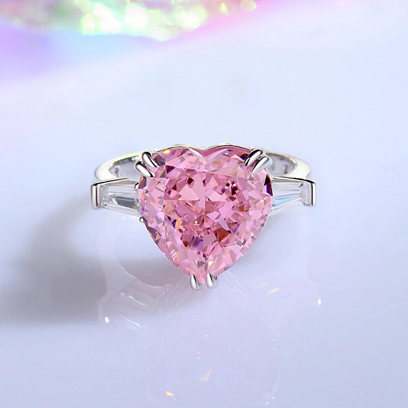 jewelry_925-silver_Heart-prong-HighCarbonDiamond-IceFlowerCut-frontview.jpg