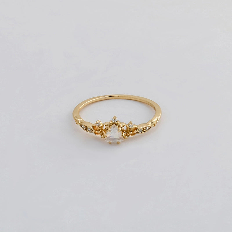 jewelry_925gold-moonstone-prong-IceFlowerCut-frontview.jpg