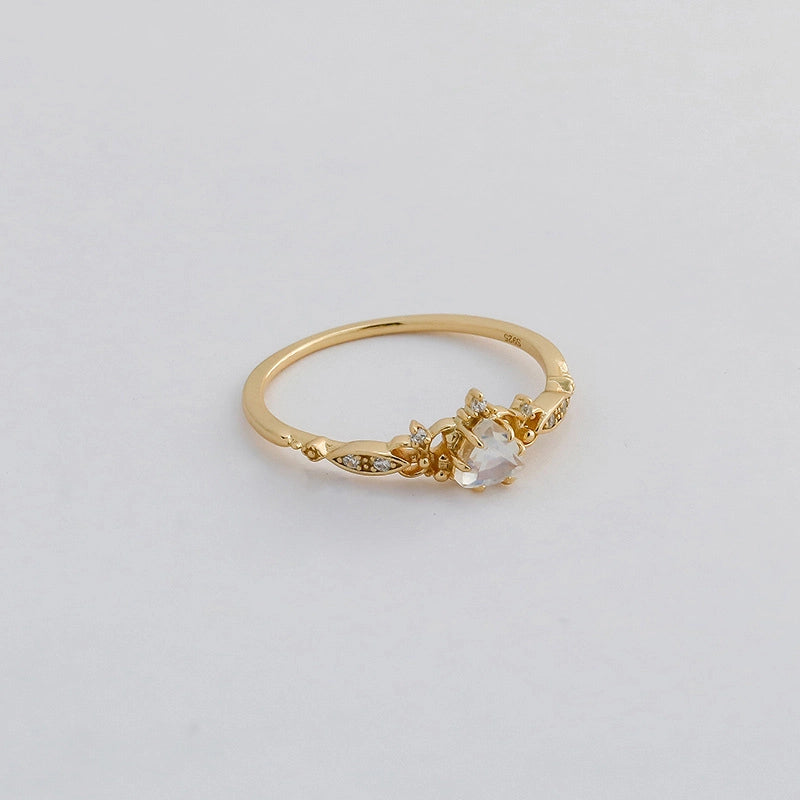 jewelry_925gold-moonstone_prong-IceFlowerCut-sideview.jpg
