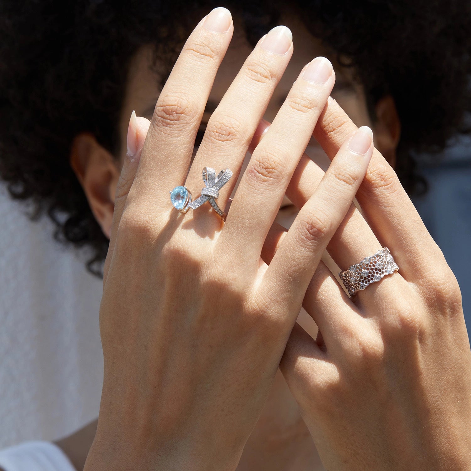 jewelry_925silver-Blue_Pear-prong-HighCarbonDiamond_9957b665-b56b-42ea-823d-67c1610f53c7.jpg