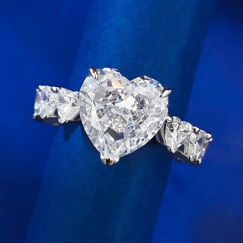 jewelry_925silver-Heart-prong-Highcarbondiamond_IceFlowerCut-topview.jpg