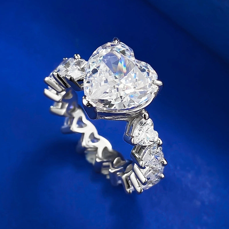 jewelry_925silver-Heart_prong_Highcarbondiamond-IceFlowerCut-topview.jpg