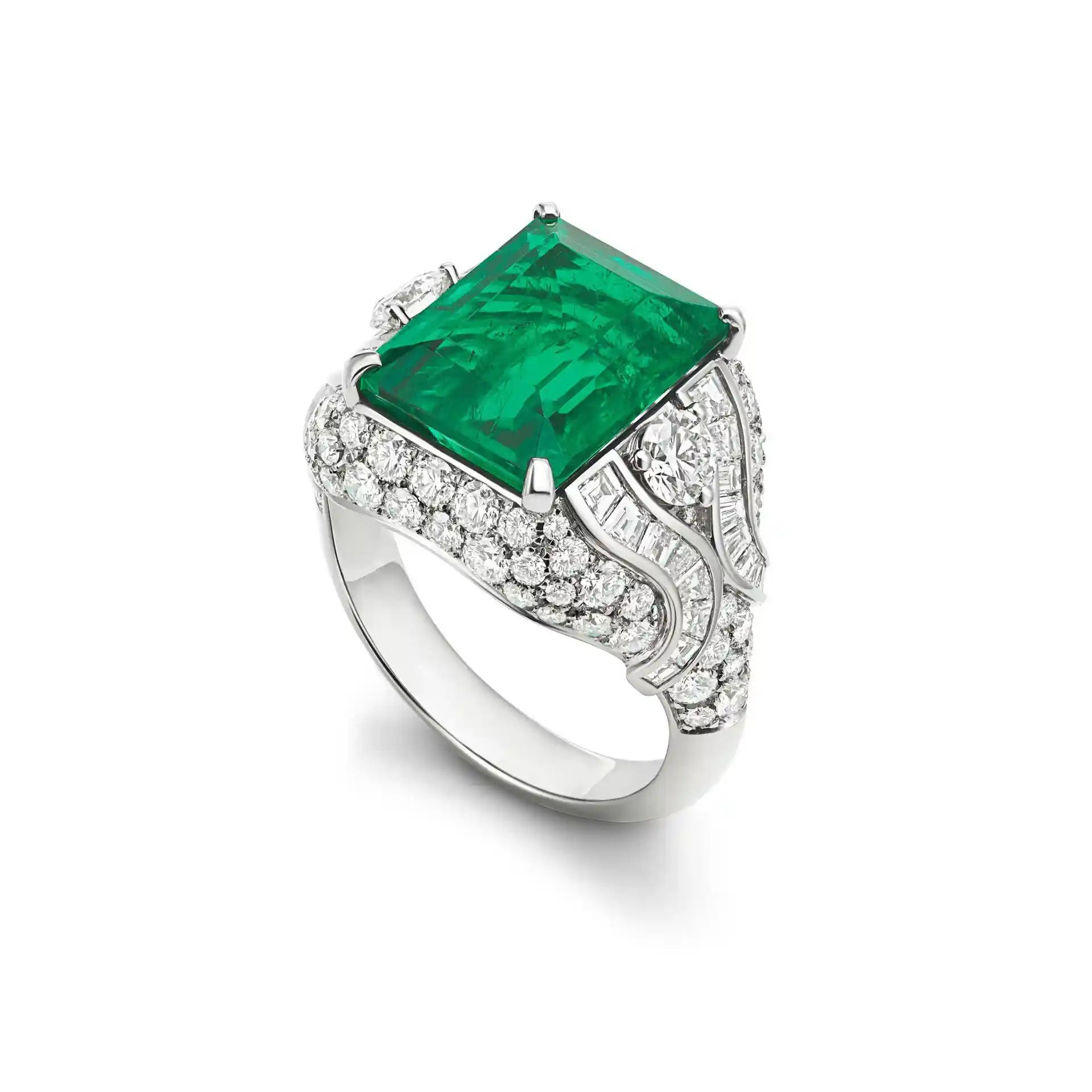 Emerald-cut diamond cocktail ring