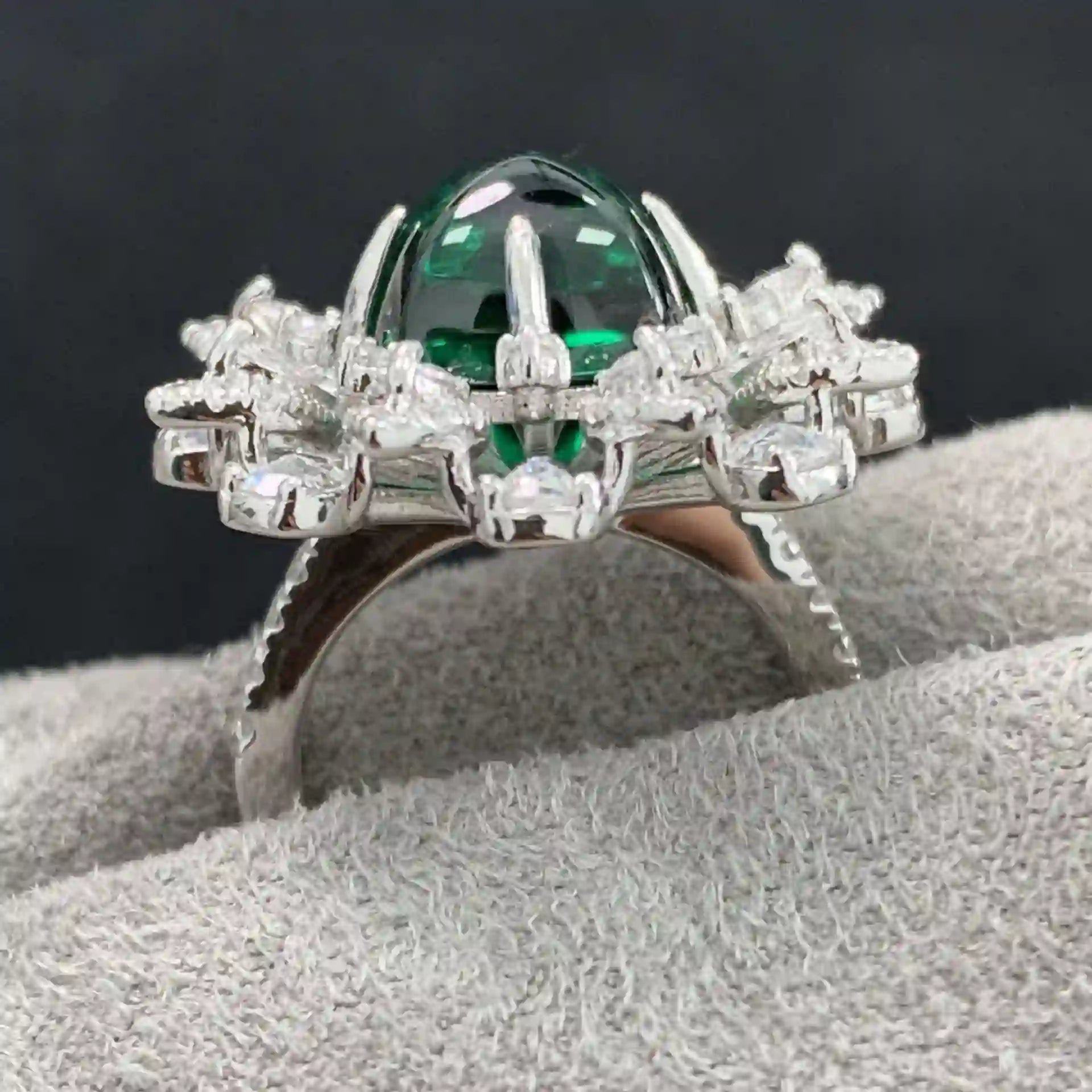 jewelry_925silver-green_SugarTower-prong-HighCarbonDiamond-frontview.jpg