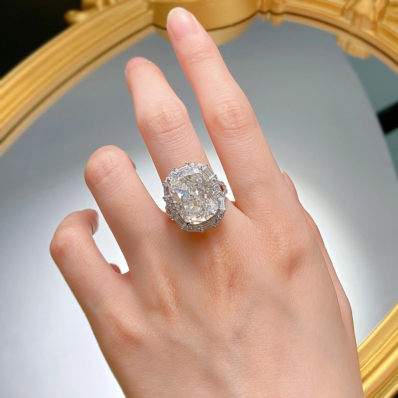 jewelry_925silver-white_Oval-prong-HighCarbonDiamond-IceFlowerCut-topview.jpg