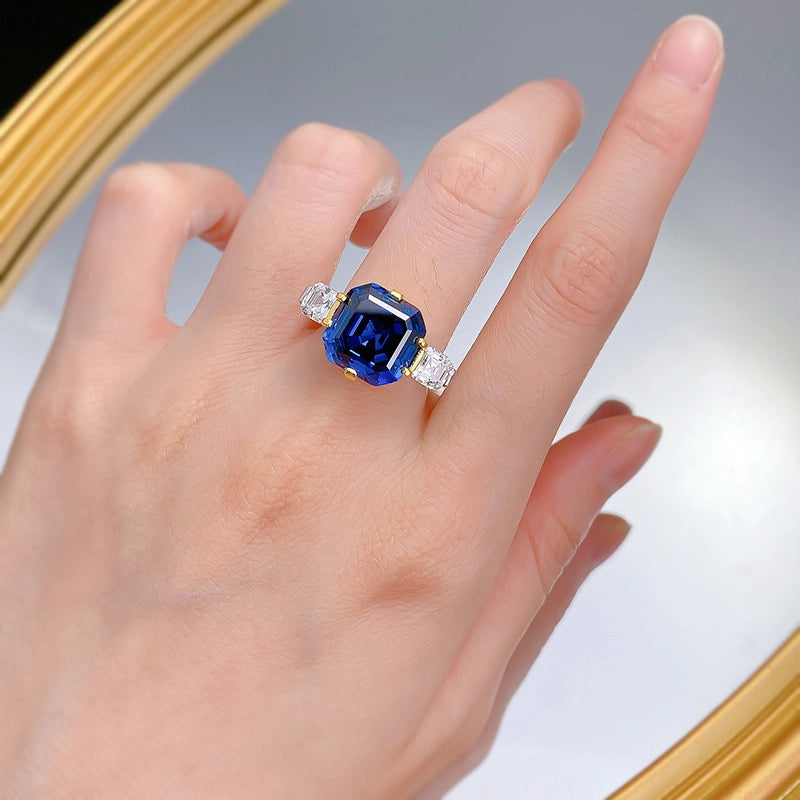 jewelry_925silver_Blue-Square-prong-Highcarbondiamond-topview.jpg