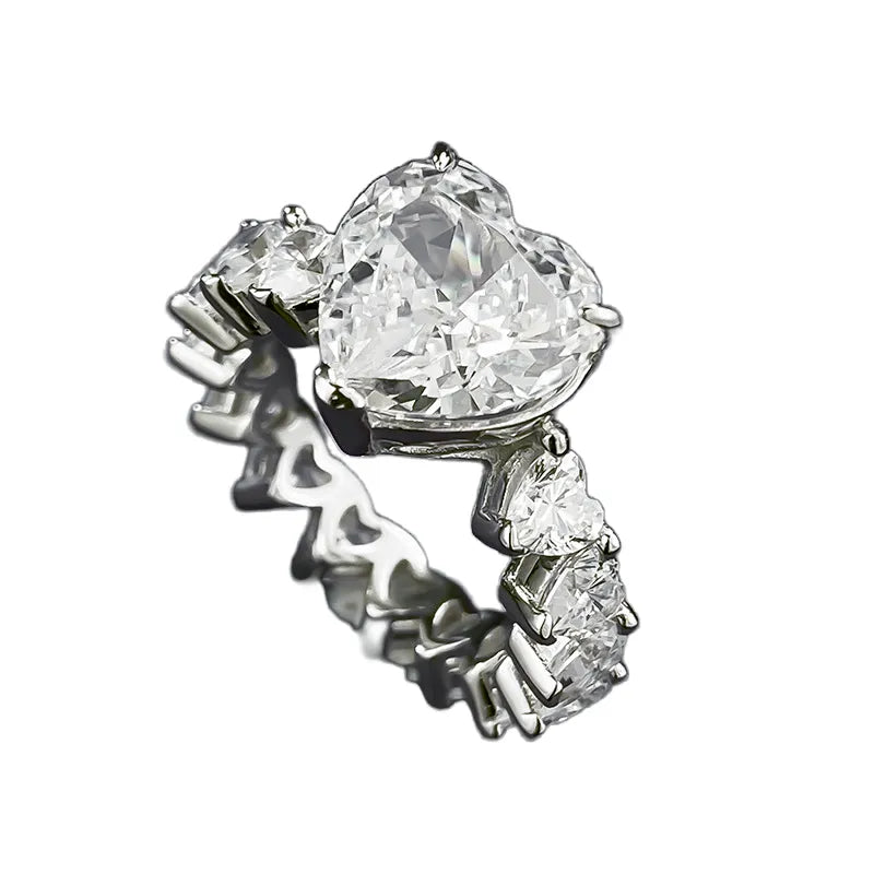 jewelry_925silver_Heart_prong_Highcarbondiamond-IceFlowerCut_topview.jpg